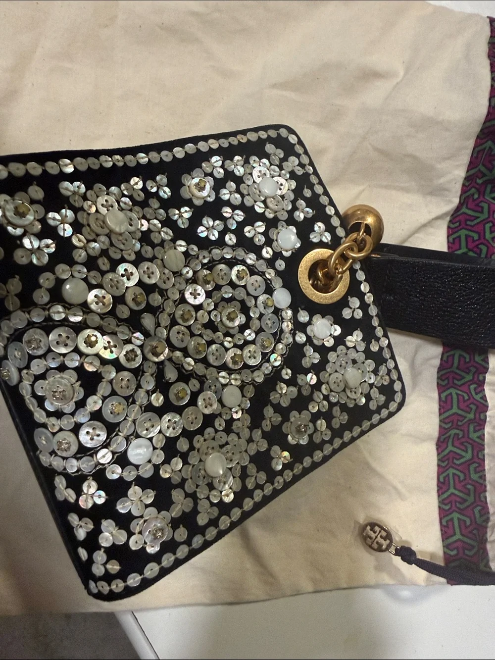 Tory Burch Black Embellished Wristlet Clutch with White Sequin Floral Detail - Picture 3 of 3